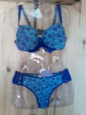 conjunto com estampa tamanho GG